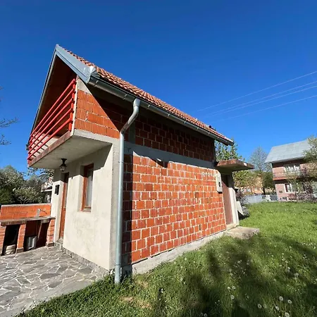 펜션 River View Tiny House With Garden